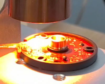 紅外輻射聚焦加熱鉚壓工藝:革新連接技術(shù)