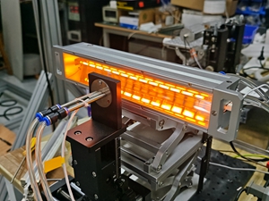 告別熱風(fēng)痛點(diǎn)!線型聚焦加熱器,重新定義HDPE加強(qiáng)筋焊接標(biāo)準(zhǔn)